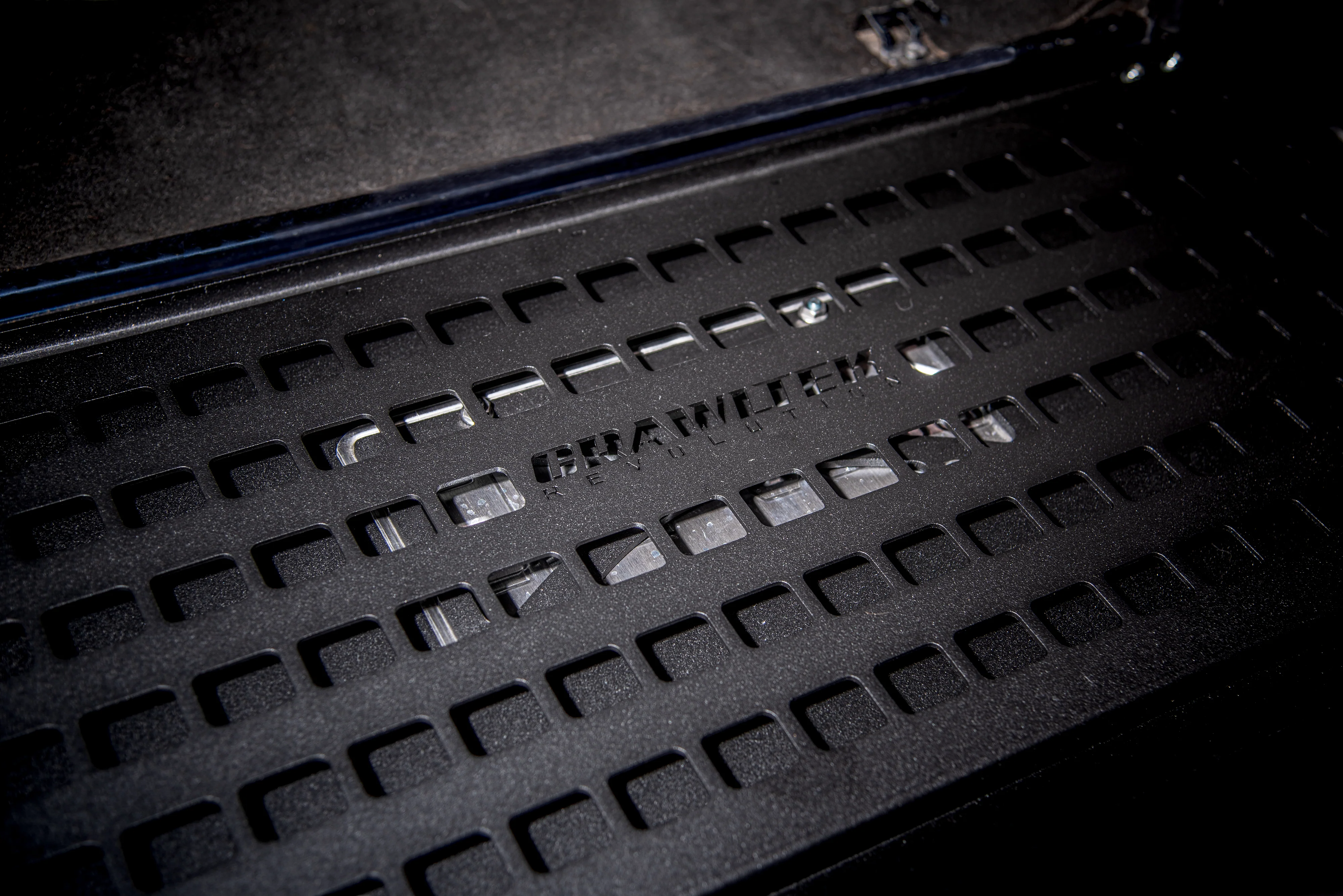 Drop Down Tailgate with Molle Rack | Jeep Wrangler YJ/TJ - Image 10
